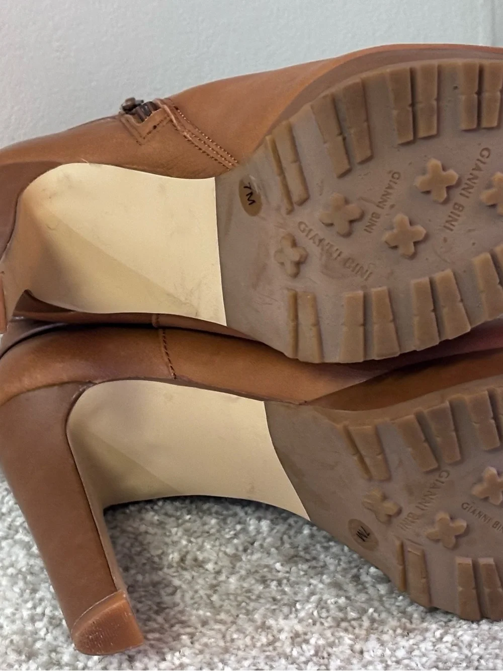 Gianni Bini Fayette O-Ring Buckle Leather Boots Cognac EUC Size 7